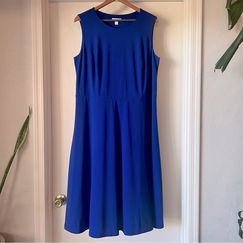 Charter Club Women’s Midi Dress Blue Wrinkle Free Stretch Material size 1x / 20